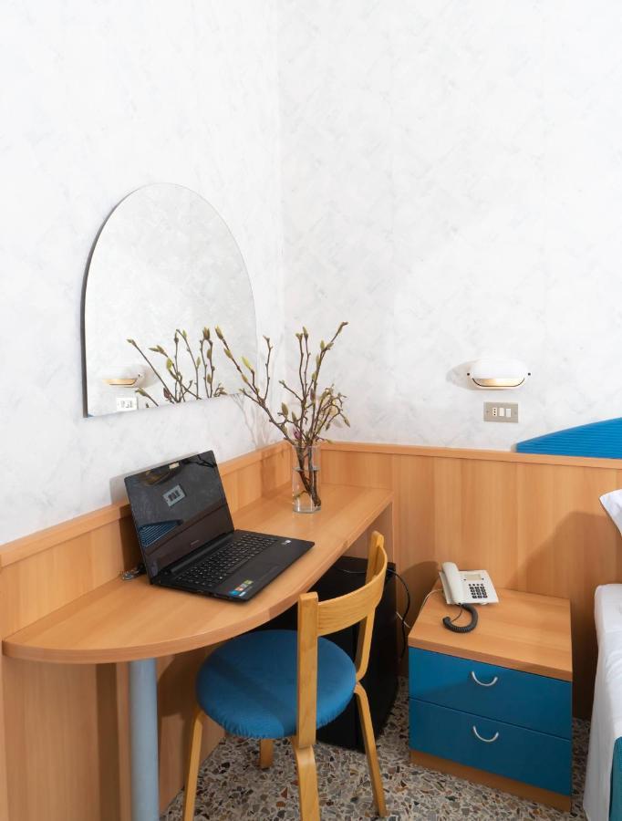 Hotel Sampaoli Bellaria-Igea Marina Extérieur photo