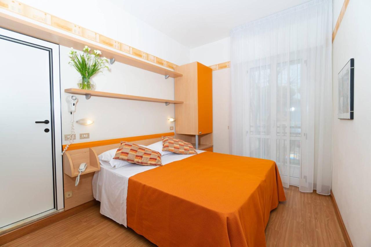 Hotel Sampaoli Bellaria-Igea Marina Extérieur photo