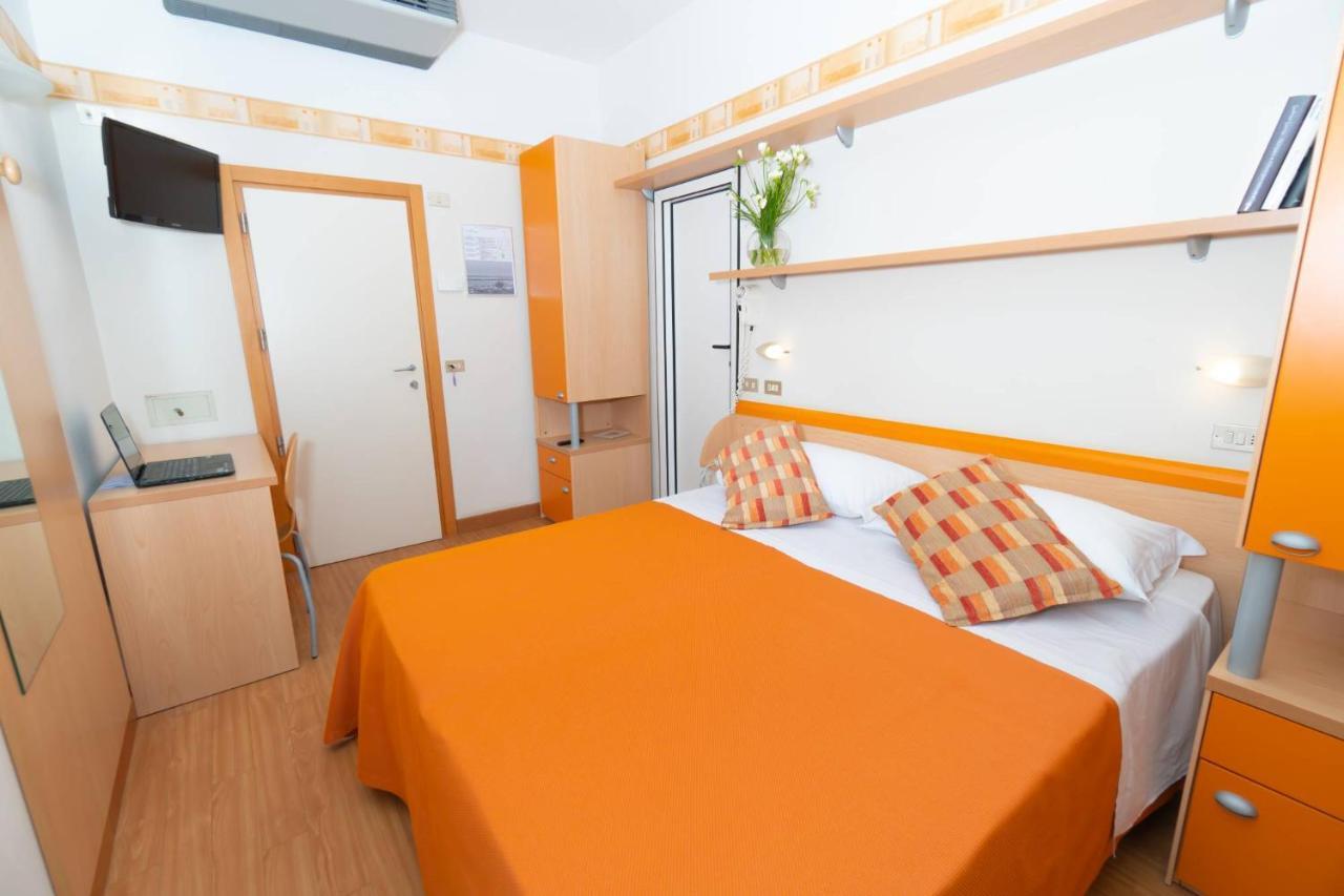 Hotel Sampaoli Bellaria-Igea Marina Extérieur photo