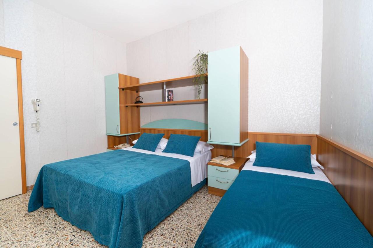 Hotel Sampaoli Bellaria-Igea Marina Extérieur photo