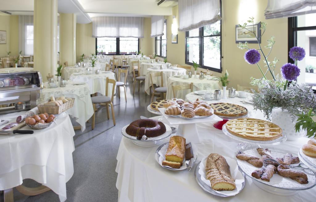 Hotel Sampaoli Bellaria-Igea Marina Extérieur photo