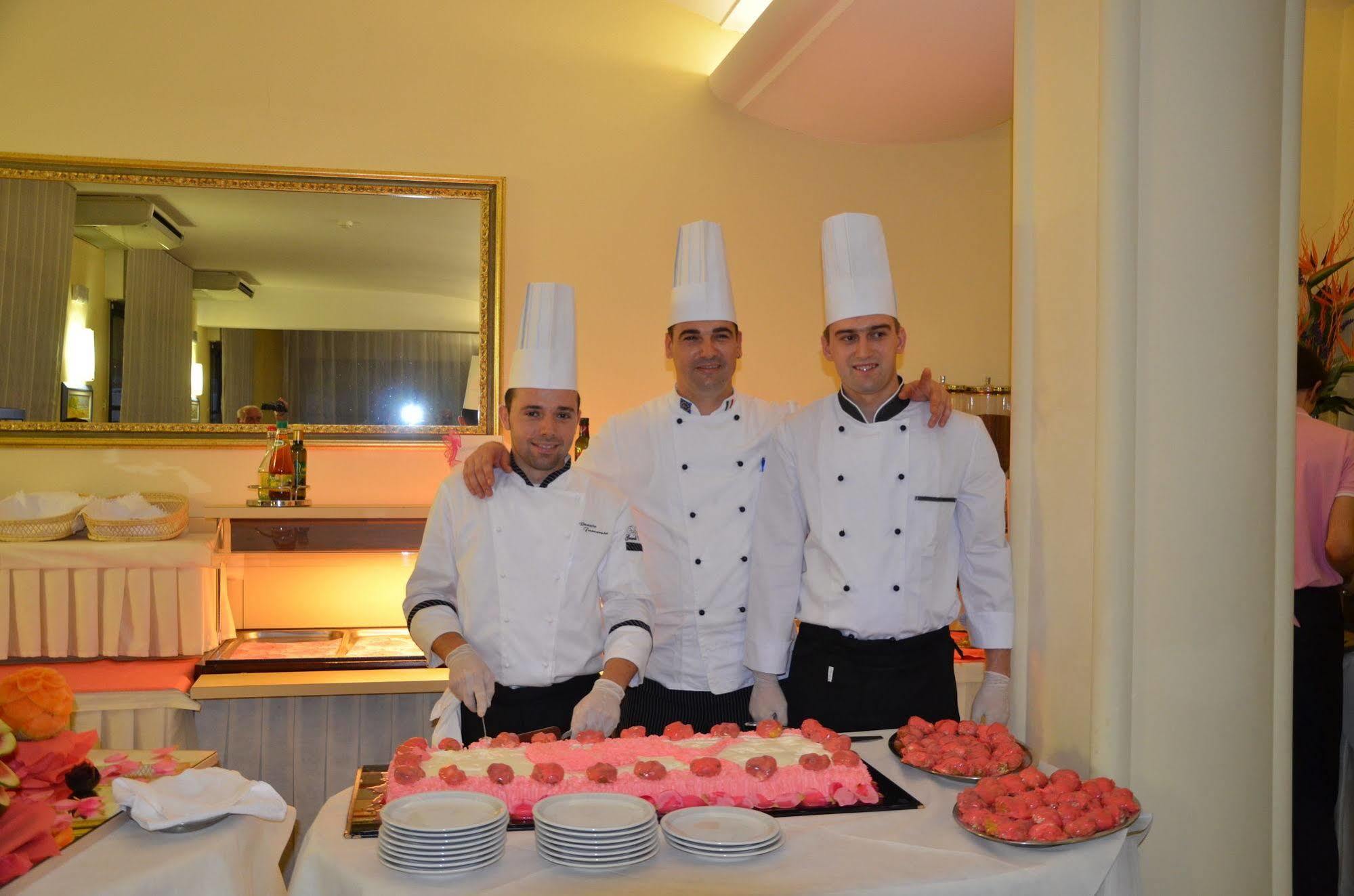 Hotel Sampaoli Bellaria-Igea Marina Extérieur photo